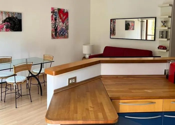 Nice And Cosy Flat In Central Area